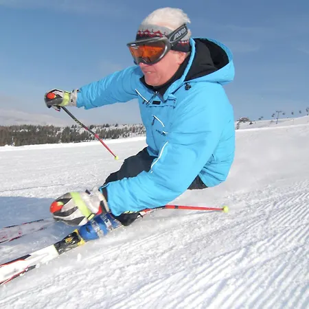 In With Pool And Sauna *