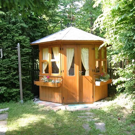 펜션 In With Pool And Sauna *