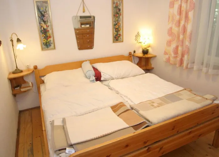 Dom wakacyjny In With Pool And Sauna