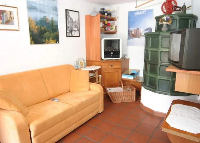 Dom wakacyjny In With Pool And Sauna Wernberg